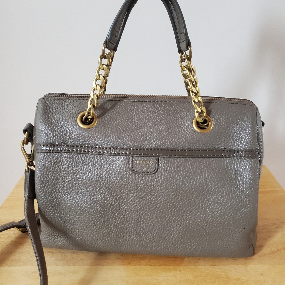 Fossil purse